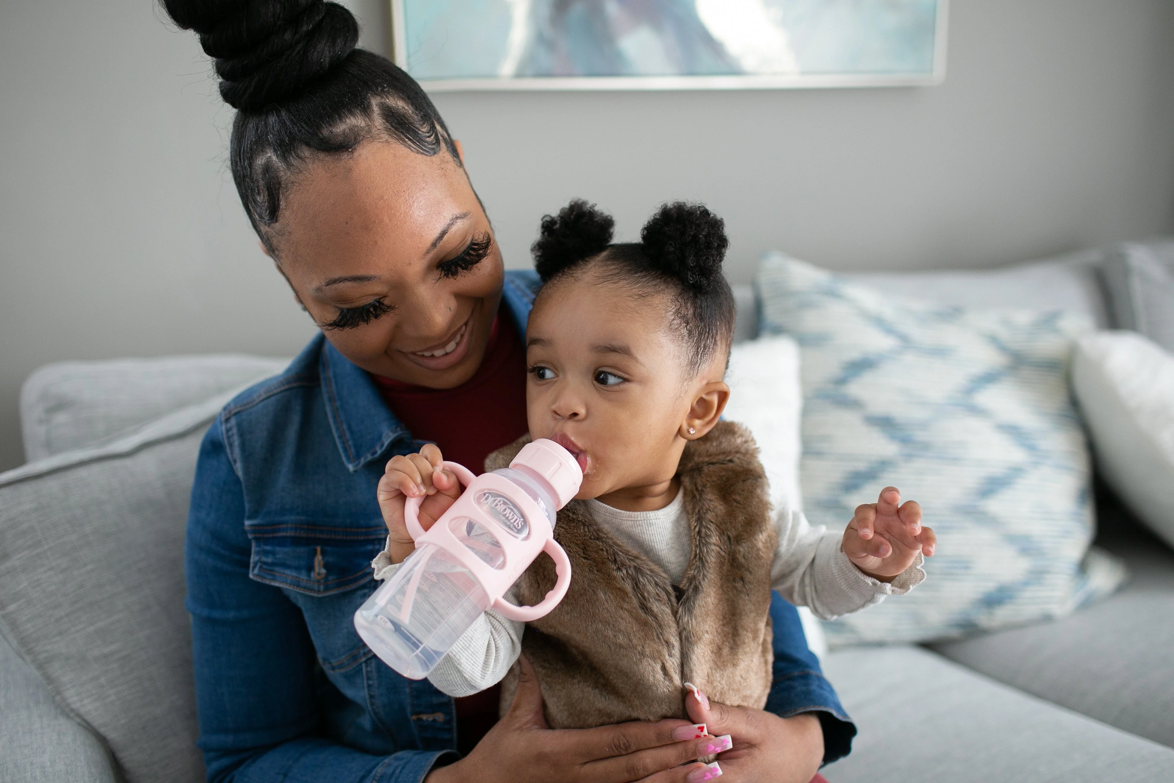 Dr. Brown’s Milestones™ Narrow Sippy Bottle with Silicone Handles, 8oz/250mL, 6m+ Pink - Image 3