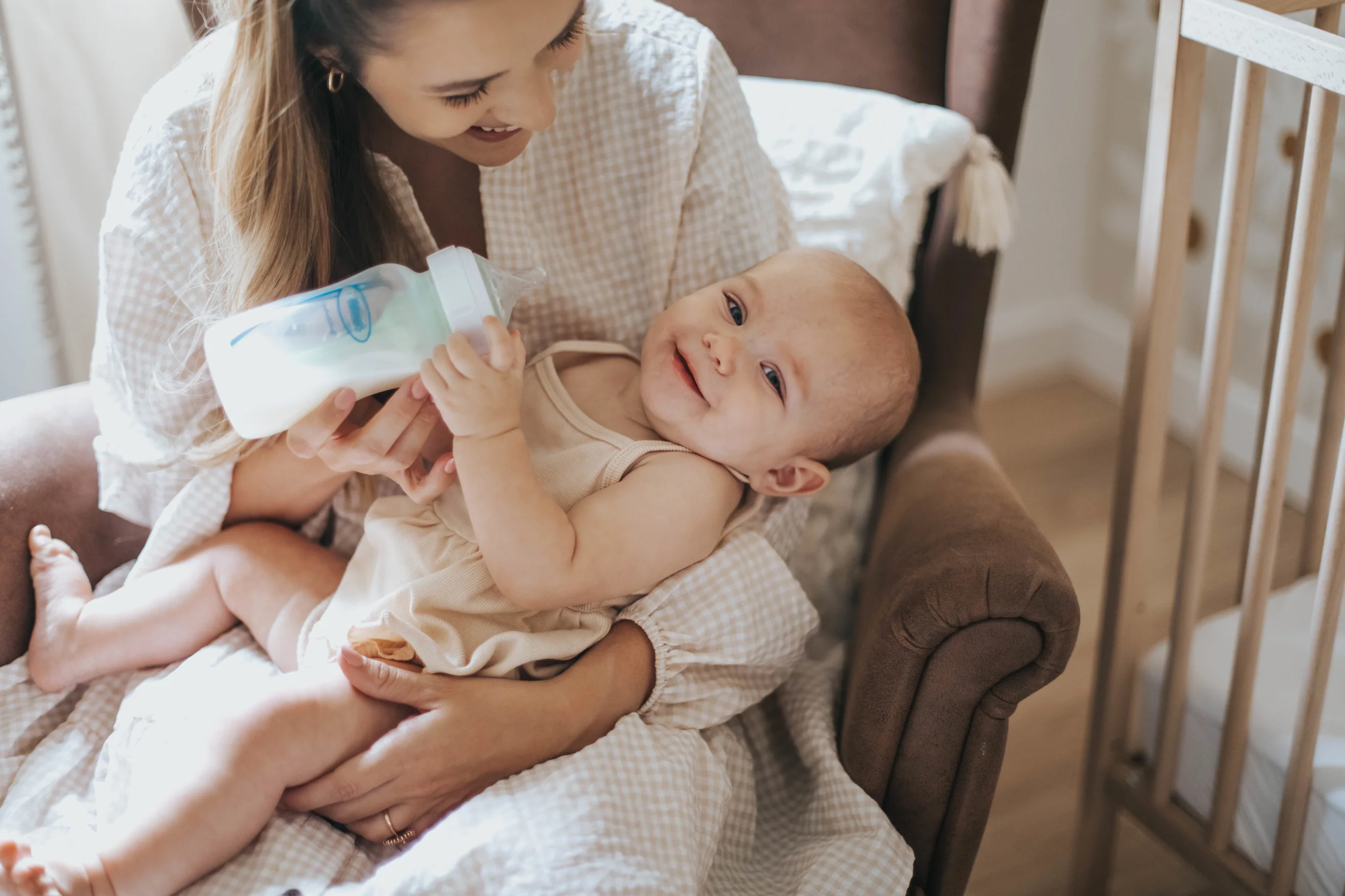 Dr. Brown’s Natural Flow® Anti-Colic Options+™ Wide-Neck Baby Bottle Newborn Feeding Set - Image 4