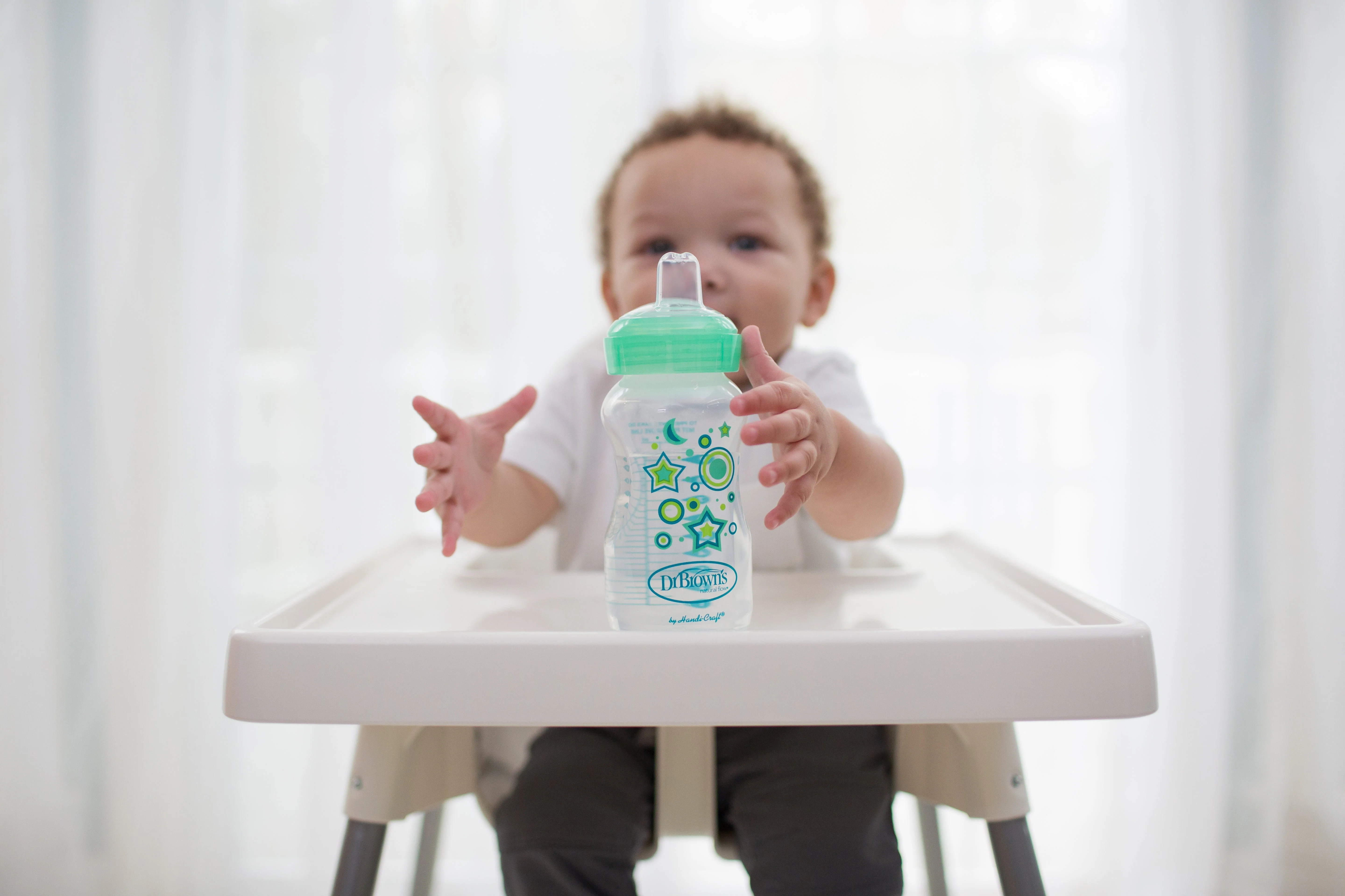 Dr. Brown's 270ml Wide-Neck Transition Bottle - Green Stars - Image 3