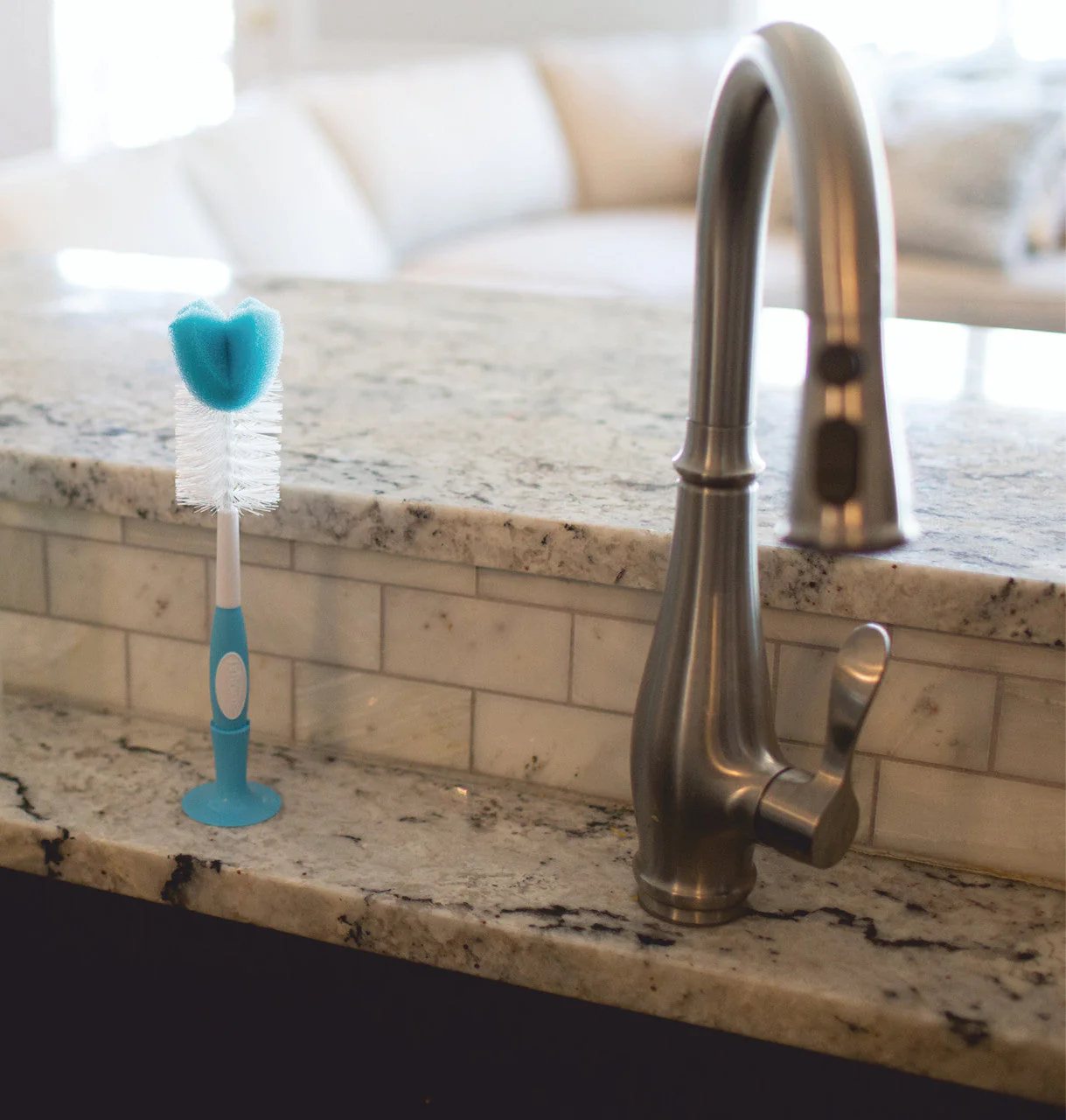 Dr Brown's Natural Flow Bottle and Teat Brush - Image 3