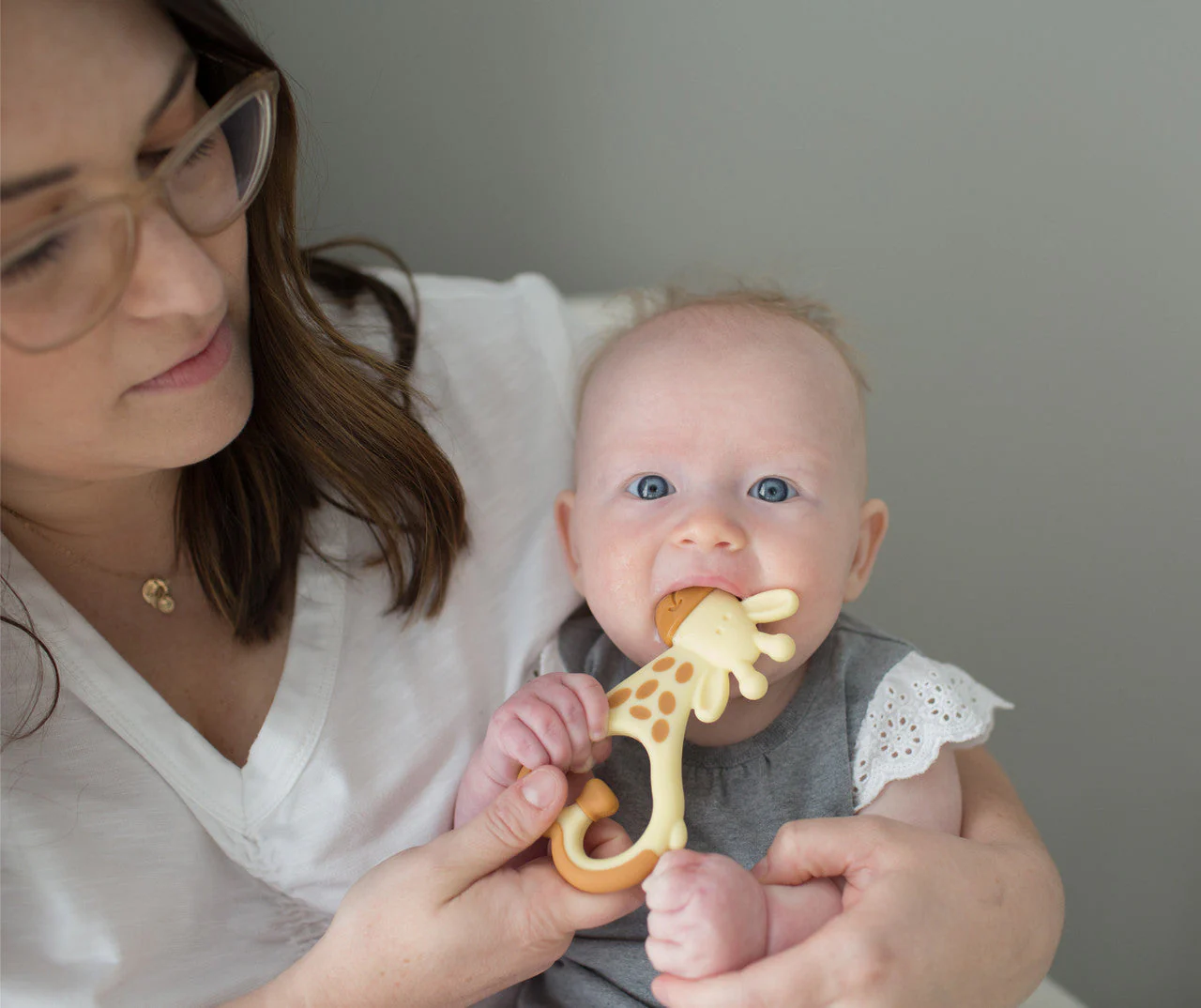 Dr Brown's Ridgees Giraffe Teether - Image 4